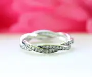Authentic PANDORA Sparkling Twisted Lines Ring 190892CZ