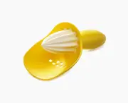 Catcher™ Citrus Reamer - Yellow | Joseph Joseph AU