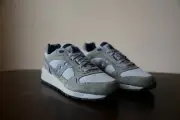 New DS 2010 Saucony Shadow 5000 Luxe Luxury Grey size 8 US
