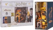Revell Tiny Adventures, Gringotts Bank Harry Potter, Magische Miniaturwelt der Gringotts Bank, Handgefertigte Buchstütze, Perfekt für Sammler und Harry Potter Fans