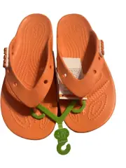 New Crocs Womens Papaya Slip On Round Toe Platform Flip Flop Sandal Size 8