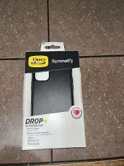 OtterBox Apple iPhone 11/XR Symmetry Series Case brand new in the box