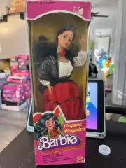 VINTAGE 1979 Hispanic Barbie 1292 Steffie Face Mattel Hispanica World of Fashion