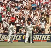 Australia v England in Sydney 5-1-99 MARK BUTCHER & ALEC STEW- Old Cricket Photo
