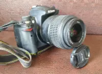 在飛比找Yahoo!奇摩拍賣優惠-nikon D5000 單眼相機