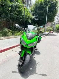 在飛比找旋轉拍賣優惠-KAWASAKI Z1000SX