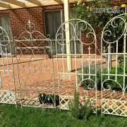 Metal Garden Fence Flower Climbing Frame Arched Rustic Window Stake Home Decor