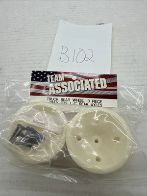 Vintage Team Associated RC10T Rear 3 Piece wheels Rims RC10 T Truck RC10GT 7800