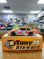 1999 Action Tony Stewart #20 Home Depot Pontiac 1:24 Scale BANK
