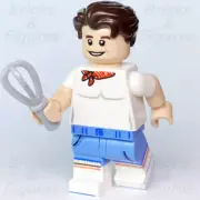 LEGO® Creator Expert Antoni Porowski Minifigure Queer Eye Fab 5 10291 que002