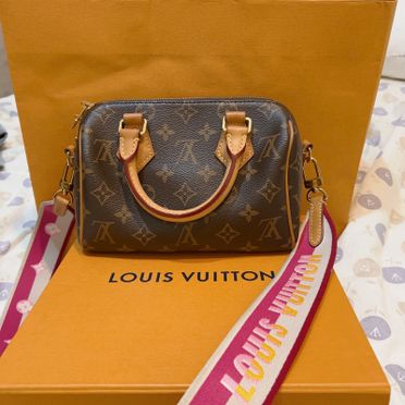 Speedy 20 Louis Vuitton Neuf shoulder strap new sold out Brown Cloth  ref.426503 - Joli Closet