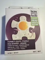 Mastrad Purple Jigsaw Silicone Egg Shaper / Pancake Ring - Set of 2