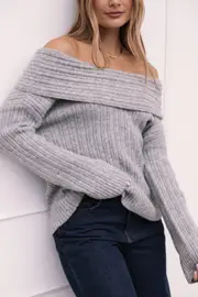 [PUP4] Kenny Off Shoulder Knit Sweater - Grey S Grey