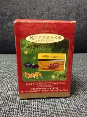 HOT WHEELS HALLMARK KEEPSAKE ORNAMENT "1968 SILHOUETTE AND CASE" *UNOPENED