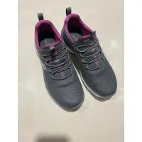 在飛比找蝦皮購物優惠-近全新 Skechers 女生健走鞋 24cm