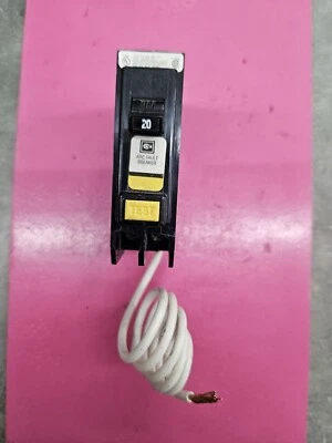 EATON QBAF1020 20 AMP BOLT-ON CIRCUIT BREAKER New PANEL TAKE OUT