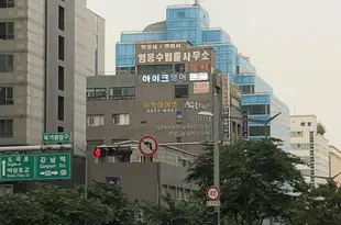 綠洲青年旅舍Oasis Hostel