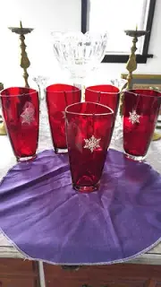RED Crystal vintage FTD vases MINT WITH REMOVAL SNOW FLAKE
