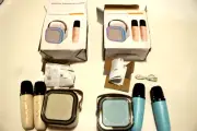 2-PACK COLORFUL KARAOKE SYSTEM 2 MICROPHONES EACH 1 BEIGE / 1 BLUE