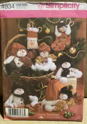 Simplicity #4934 Snowmen Patterns