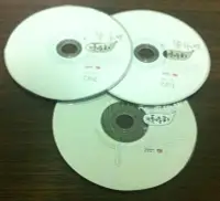 在飛比找Yahoo!奇摩拍賣優惠-梁詠琪_順時針2CD+VCD~二手