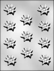 POINSETTIA BITE SIZE CHOCOLATE CANDY MOLD DIY CHRISTMAS CUPCAKE TOPPER (11)