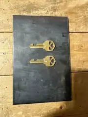Killer Key Kwikset Killer Key Lockout Key --------KW1 Keys (2 Keys)