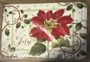 4 New CHRISTMAS POINSETTIA REVERSIBLE PLACEMATS STARCREST MICROBAN GLADDING USA