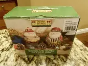 Sakura Debbie Mumm Woodland Santa salt & pepper shakers new in box low shipping!