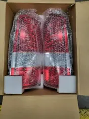 APC 404919TLR 2003-2006 CHEVROLET PICK UP FULL SIZE; LED TAIL LIGHT NEW IN BOX