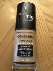 COVERGIRL TRUBLEND MATTE MADE FOUNDATION ~ #T10 Golden Amber’s Box