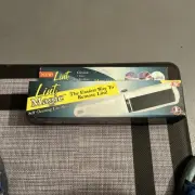 Vintage As Seen On T V Lint Magic/ Self Cleaning Lint Brush