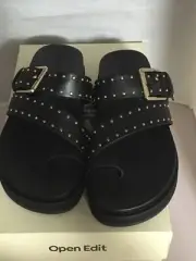 Open Edit Womens BLACK & GOLD STUD Florence Toe Loop Sandals SIZE 8.5 M, NEW!
