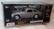 Aston Martin DB5 Silver Goldfinger James bond 007 1-24 scale model Motor Max