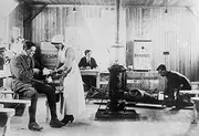WWI: First Aid, C1915. /Nbritish Voluntary Aid Detachment Nurses Assisting Soldiers at A Dressing Station. Photograph, C1915. Poster Print by (24 x 36)