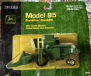 ERTL John Deere Mdl. #95 Combine, Die-Cast Metal, #5819, 1/64th Scale, NIP