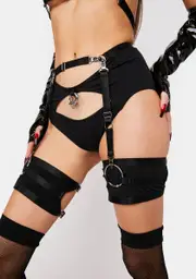 [The End Lingerie] Cut-Out Hipsters With Garter