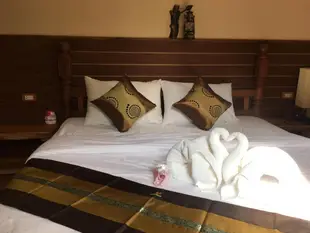 奴帕拉特塔拉的7臥室 - 131平方公尺/1間專用衛浴Baan Supunsa Resort