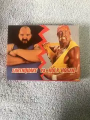 VINTAGE 1990 WWF HASBRO WRESTLING SUPERSTARS HULK HOGAN VS EARTHQUAKE CARD GAME!