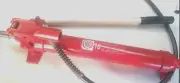 Mac Tools 10 Ton Capacity Hydraulic Hand Pump for Porta Power