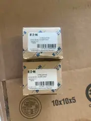 HT8JUH1D Eaton SS, 30mm, 3-pos, spring return from right, operator only