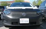 Colgan Front End Mask Bra 2pc. Fits VW Jetta S,SE,SEL &R-Line 2019-2021 W/Licens