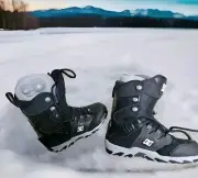 DC Phantom Black Snowboard Boots Mens 9 - Lace Up Pump Up GREAT TREAD 300406