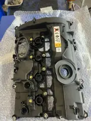 New Engine Valve Cover w/ Gasket for BMW 330i 19-20 330i xDrive X1 X3 X2 X4 Mini