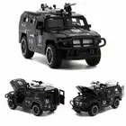 1:32 Police SWAT Anti-hijacking Armored Vehicle Truck Alloy Car Model Toys