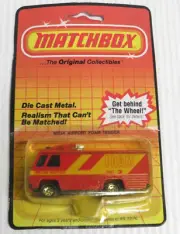 SEALED MOC 1983 AIRPORT FOAM TENDER MB54 DIE CAST VEHICLE MATCHBOX