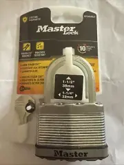 Master Lock M15XKADLF 32mm Max Security Level Weather Resistant