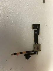 iPad 2 Headphone Jack and SIM Slot