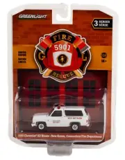 1:64 GreenLight *FIRE & RESCUE 3* 1985 Chevy K5 Blazer NEW HAVEN, CT Fire NIP
