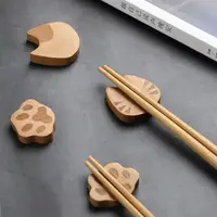 在飛比找樂天市場購物網優惠-日式 木製筷架 筷子架 筆托 創意廚房 櫸木貓咪筷架 可雷雕